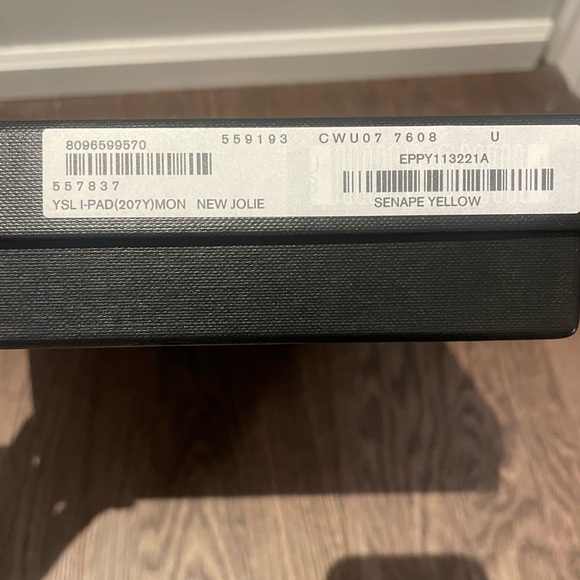 Ysl wristlet - Picture 4 of 4